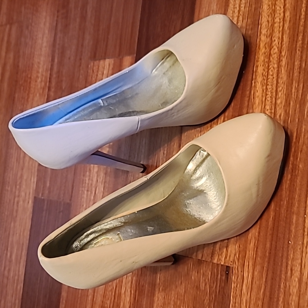 Platform pumps